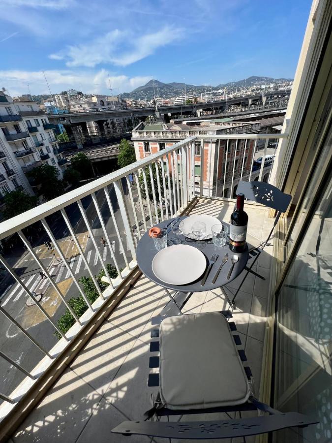 Superbe Appartement Centre-Ville Nisa Exterior foto
